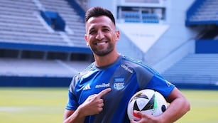 Aníbal Leguizamón es un defensor que llegaría a Belgrano.  Se inició en Argentino de Quilmes y que viene de jugar en el Emelec de Ecuador