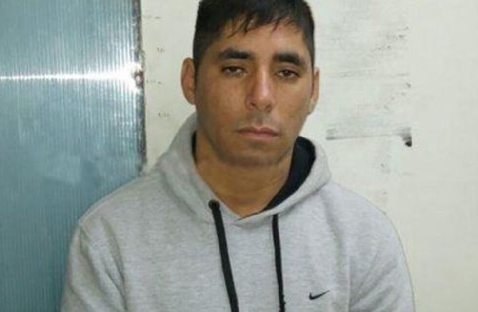 Lo liberaron por error y cayó cuando quiso violar a una vecina