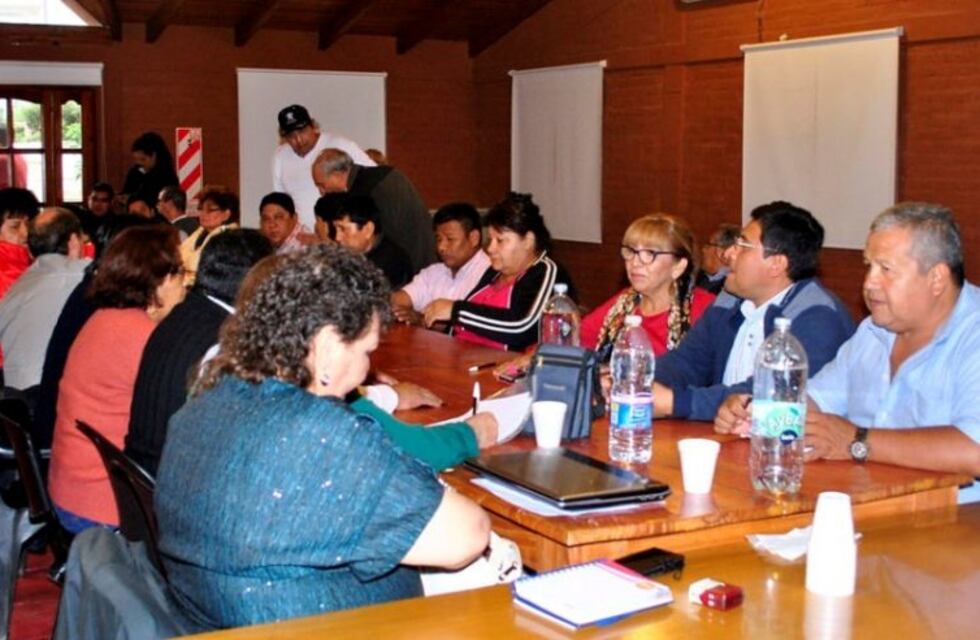 Estatales jujeños consideran insuficiente el 10% de aumento