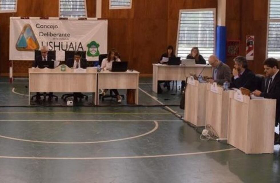 Sesión inaugural del Concejo Deliberante de la ciudad de Ushuaia