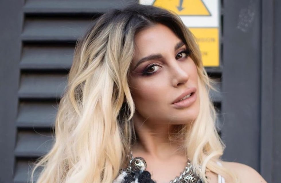 El impactante video de Stefy Xipolitakis moviendo sus pechos para un challenge de Tik Tok
