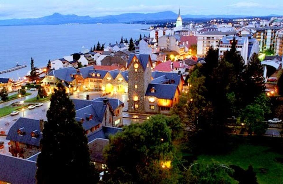 Egresados bahienses dieron positivo de COVID en Bariloche y regresan a la ciudad