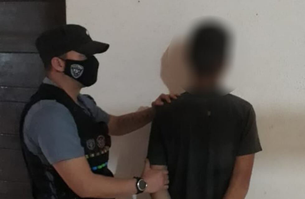 Detuvieron a un joven involucrado en el robo a un supermercado en San Antonio