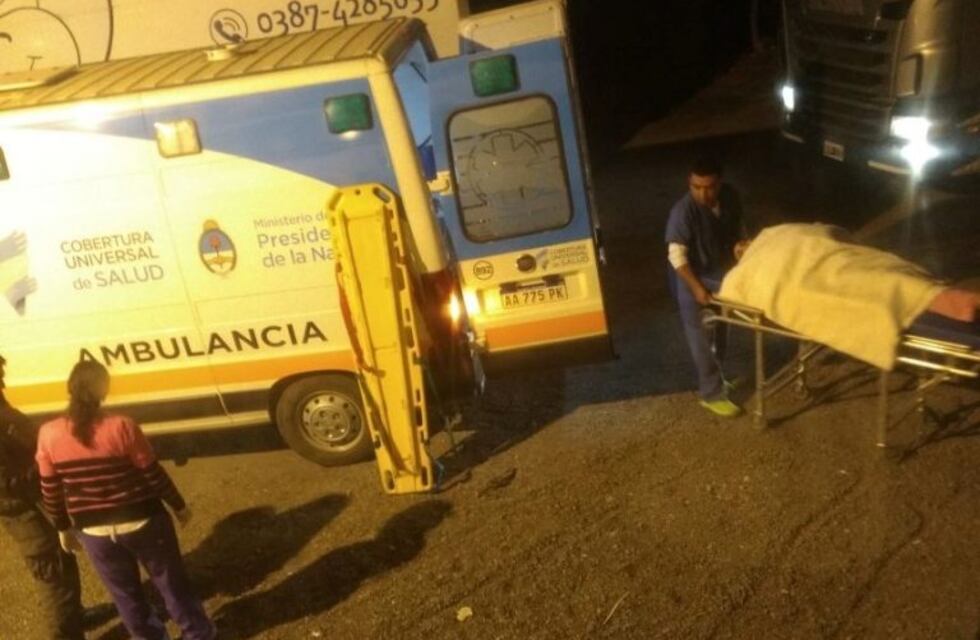 Una mujer aparentemente drogada fue atrapada con cocaína en un colectivo