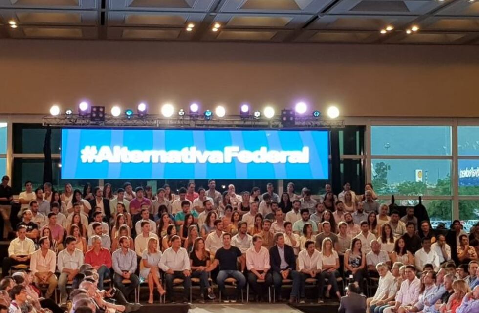 Urtubey lanzó el espacio Alternativa Federal en Salta