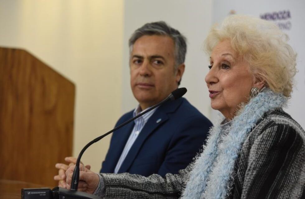 Cornejo le prometió a Carlotto abrir los expedientes de adopciones de la dictadura