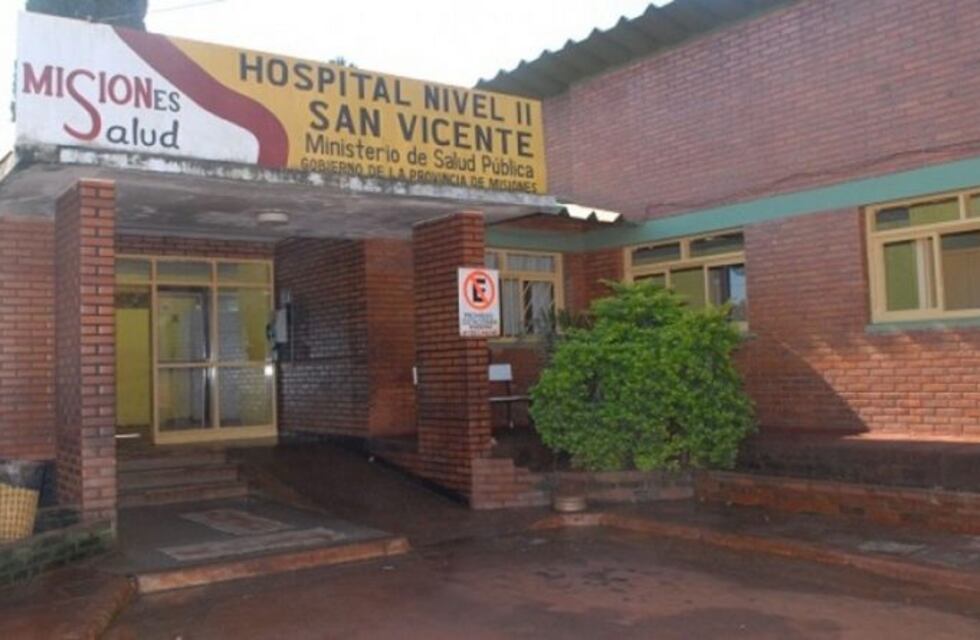 Ataron con un cable a un nene de 2 años y lo dejaron afuera bajo la lluvia