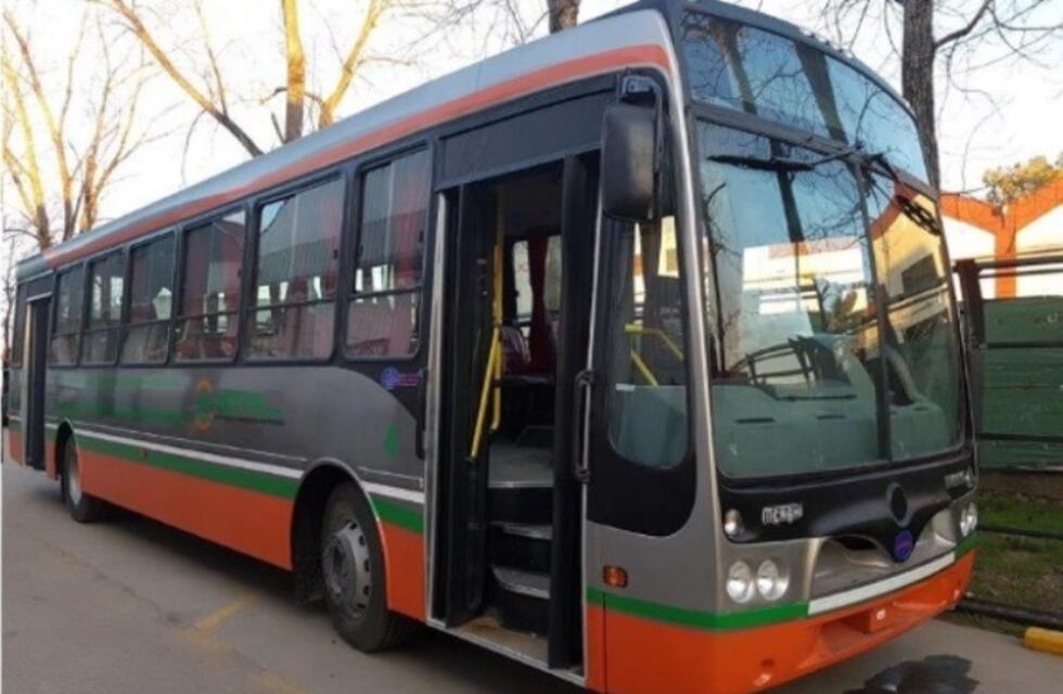 Se amplió el horario del transporte público urbano en Alem