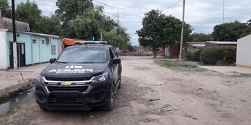 Tres personas fueron asesinadas y dos resultaron heridas en una casa de Arzeno al 7300 en barrio Scarafía\u002E (@radioeme)