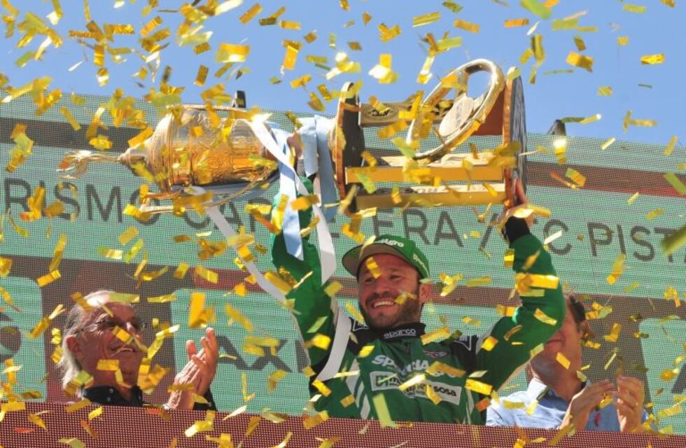 Agustín Canapino se consagró campeón en Turismo Carretera por cuarta vez