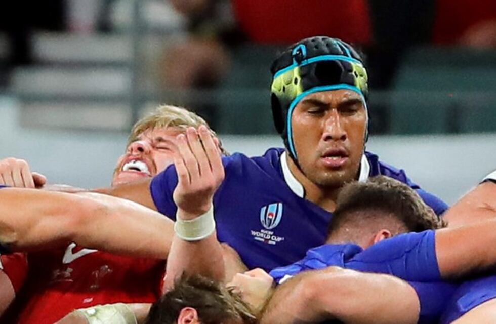 El codazo que le costó a Francia la eliminación en el Mundial de Rugby