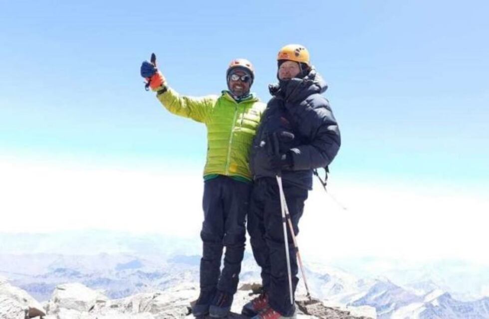 Con 73 años alcanzó la cumbre del Aconcagua
