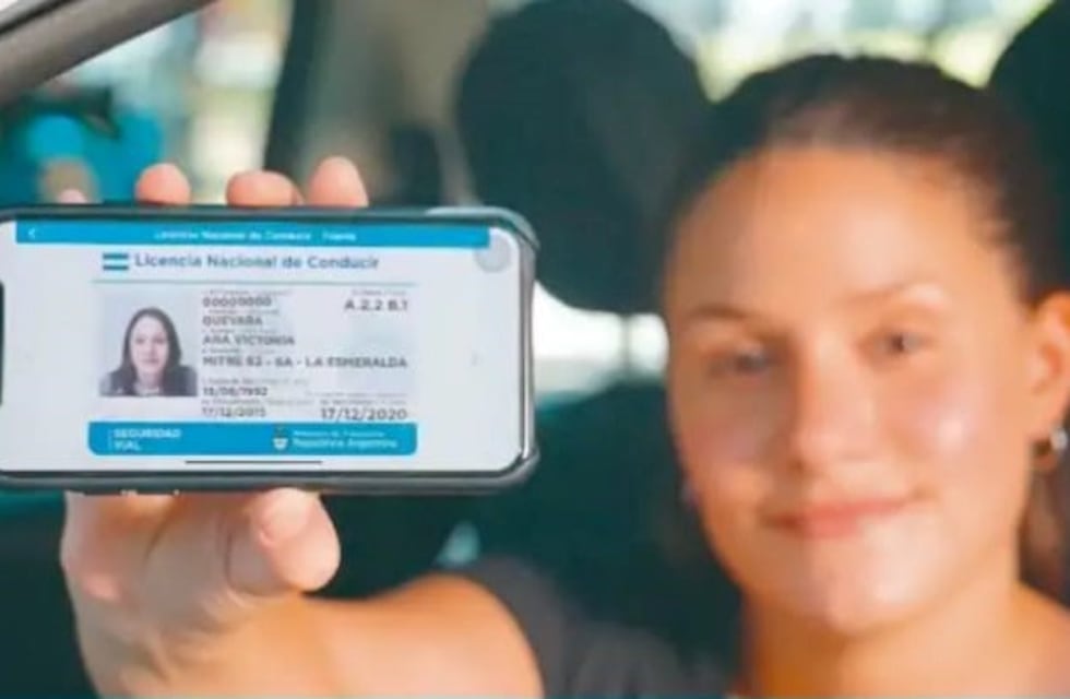 A pesar de los anuncios, aún se necesita la licencia de conducir impresa en Salta