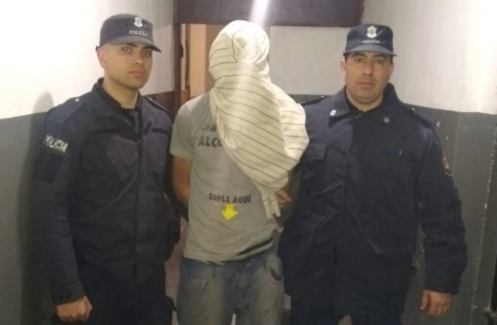 Ladrón infraganti: atraparon a un hombre robando una casa de Castellar y Olavarría
