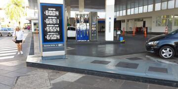 Aumento en el precio de los combustibles: en Posadas sería del 12%.