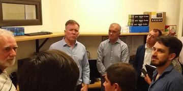 Visita de Funcionarios norteamericanos al sistema de Salud de Misiones\u002E (Twitter Arce)