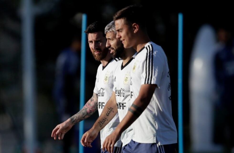 No dejaron dormir a los jugadores de la Selección Argentina en la previa al choque con Brasil