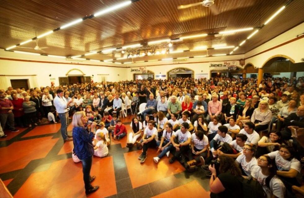 Safrán lanzó su candidatura en Apóstoles con apoyo del Gobernador