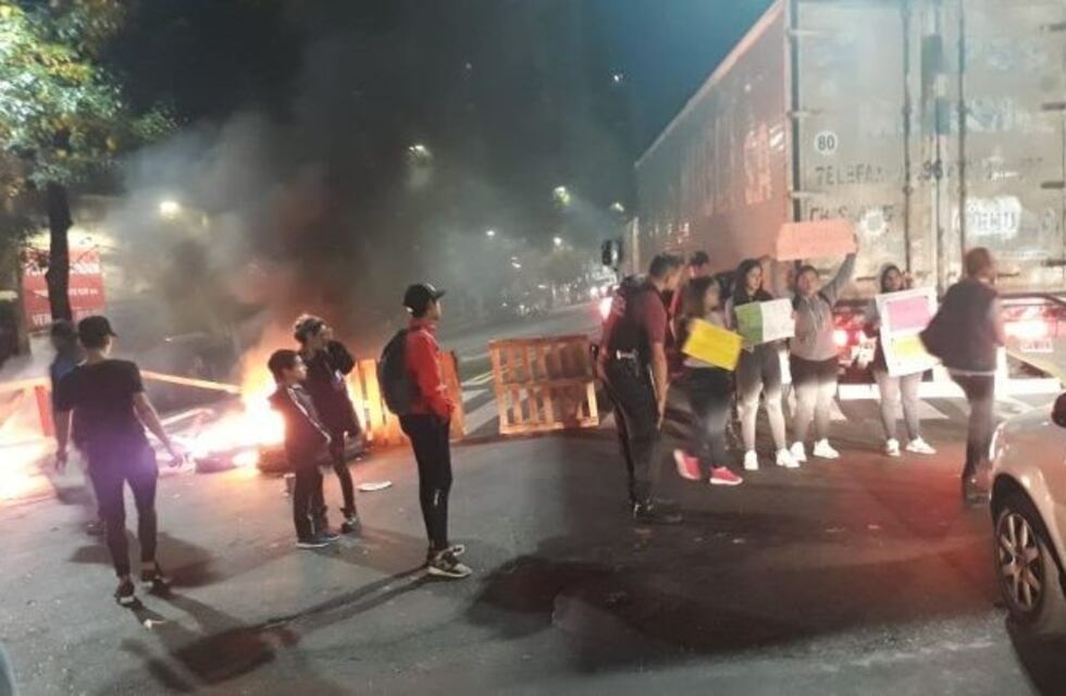 La Boca: un camión atropelló a un chico de 15 años y está en coma