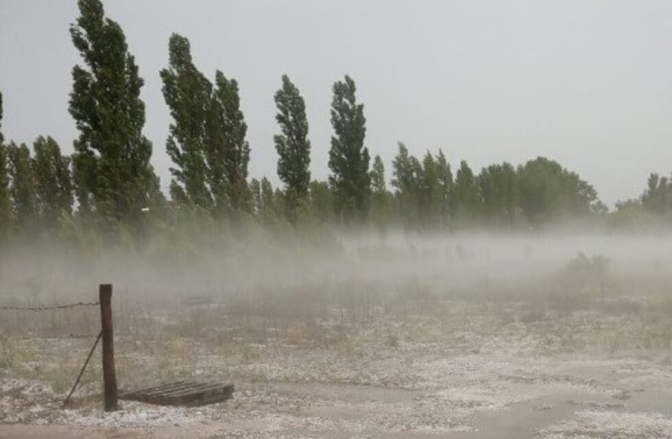Lluvia, viento y granizo en gran parte del territorio mendocino