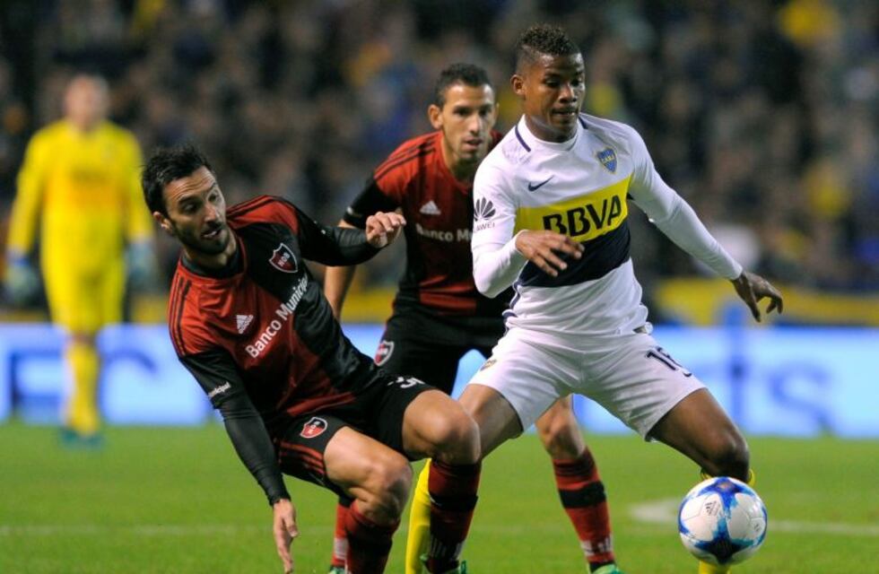 Scocco no entrenó y es duda para el sábado