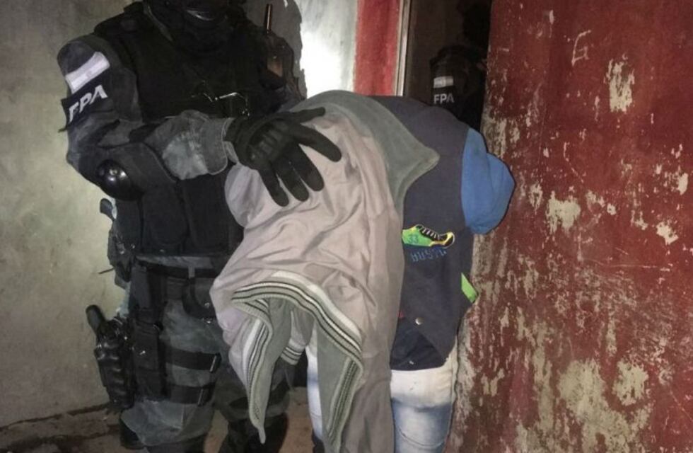 Caen hermanos con pedido de detención por comercialización de drogas en San Francisco