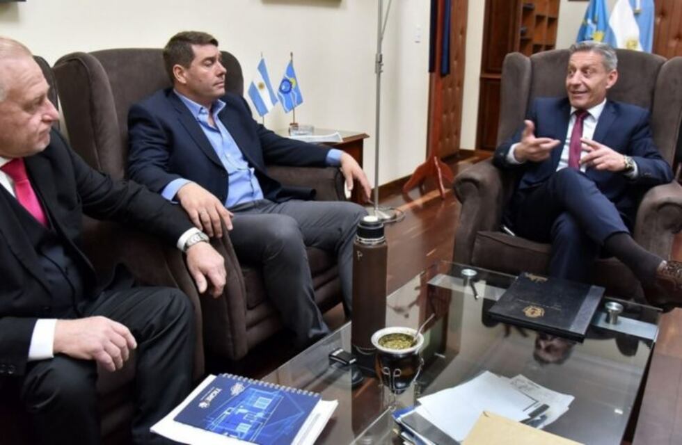 Arcioni se reunió con el Intendente electo de Rawson