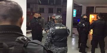 Amplio operativo por una amenaza de bomba en el Sies y en el Cemar (@JoseljuarezJOSE)