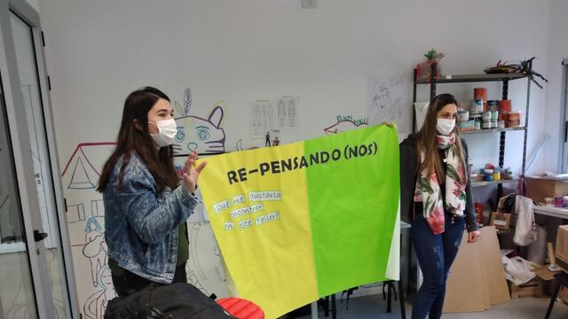 Alumnos del "Seguila" participaron del taller "Re PensaAlumnos del "Seguila" participaron del taller "Re Pensando (nos)"ndo (nos)"