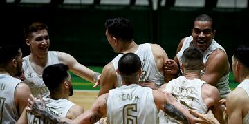 Pablo Bertone aportó 8 puntos para el triunfo de la Gloria