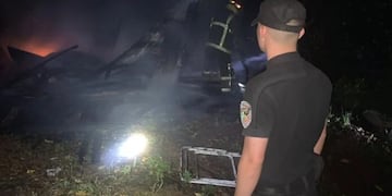 Incendio consumió gran parte de una vivienda en Oberá.