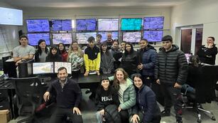 Visita de alumnos al Centro de Monitoreo con el concejal Ceferino Mondino