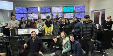 Visita de alumnos al Centro de Monitoreo con el concejal Ceferino Mondino