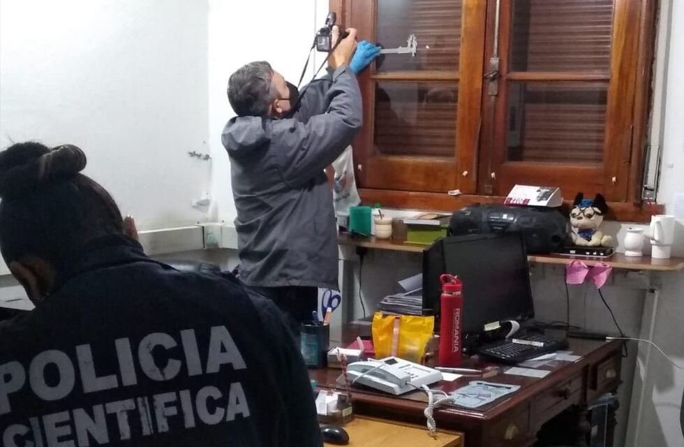 Uset repudió el atentado ocurrido contra el frente del Municipio