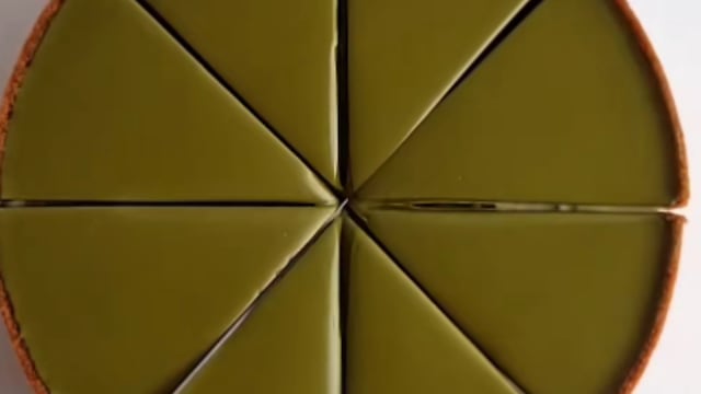 Este cheesecake de pistacho muy fácil de hacer.