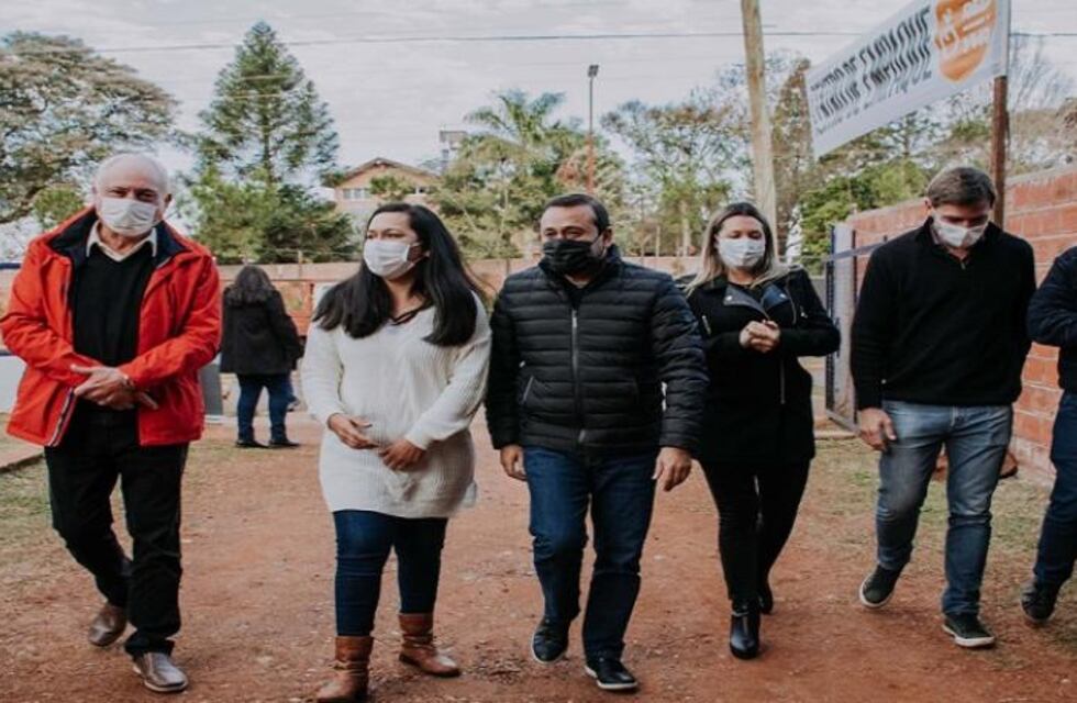 El Centro de Empaque de Posadas recibió la visita del Gobernador
