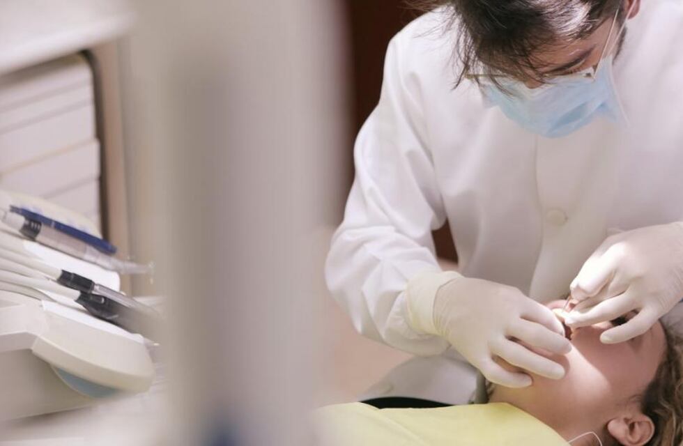 Curso de odontología en Puerto Belgrano