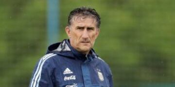 Argentina's coach Edgardo Bauza stands on the field at the end of a training session in Buenos Aires, Argentina, Sunday, Nov. 13, 2016. Argentina will face Colombia for 2018 Russia World Cup qualifying soccer match next Tuesday. (AP Photo/Natacha Pisarenk