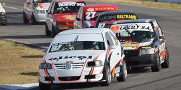 Sexta convocatoria de 2019 para las Categorías Asociadas de Pistas Cordobesas (Capicor), en el Autódromo Oscar Cabalén\u002E (Alejo Cravero, ganador de la 7a fecha del Turismo Clase 3 1\u002E6)\u002E