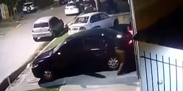 Una cámara de seguridad de la zona logró captar el momento (web)\u002E