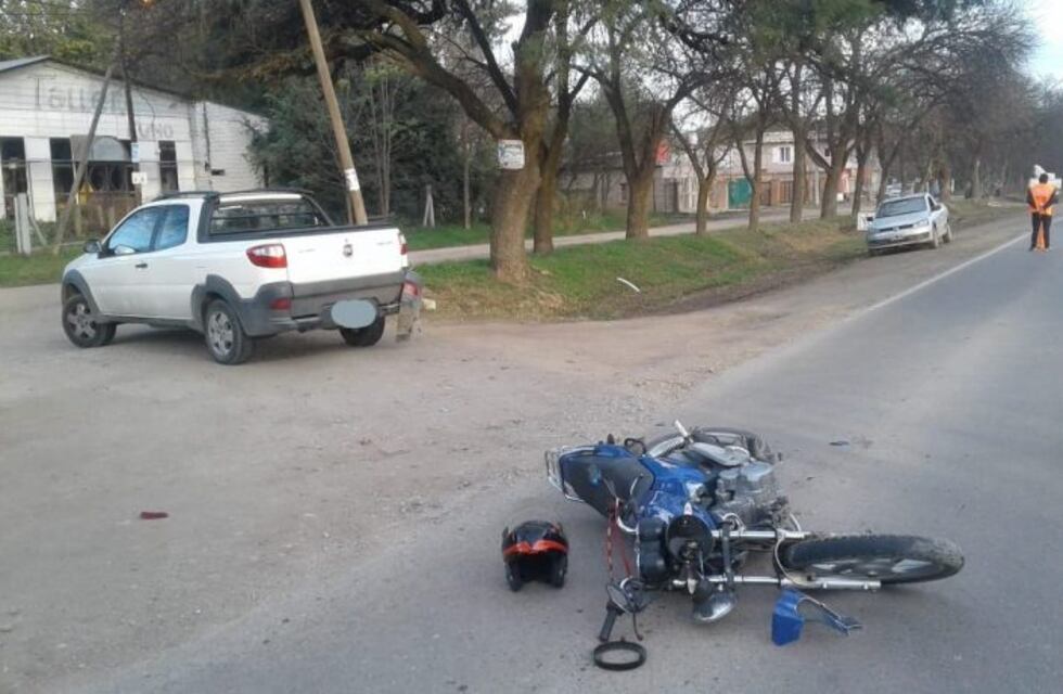 Anisacate: fuerte accidente de tránsito en donde una mujer resultó con varios traumatismos