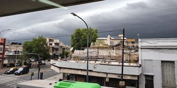 Fuertes tormentas afectan a la Ciudad de Buenos Aires (Foto; TN y la gente)