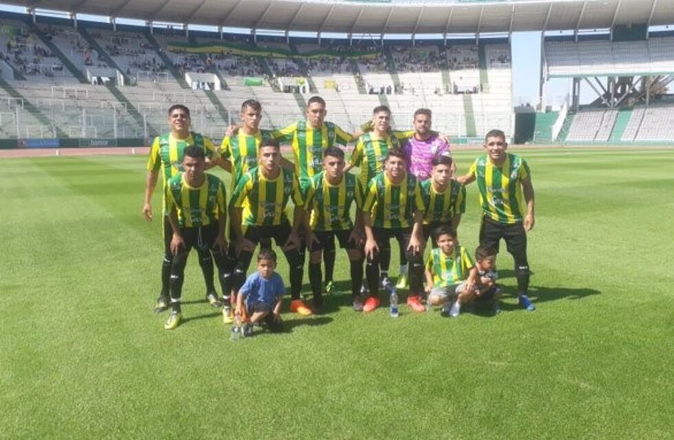 Huracán empató con Bella Vista y le alcanzó para seguir en Primera en Liga Cordobesa