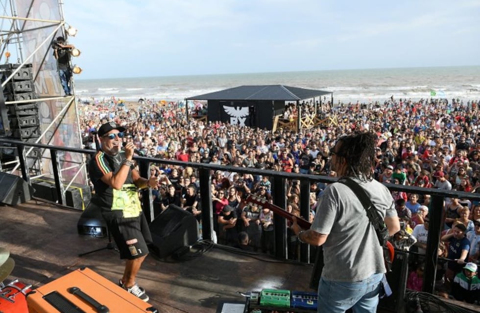 Ardió Monte Hermoso con Kapanga