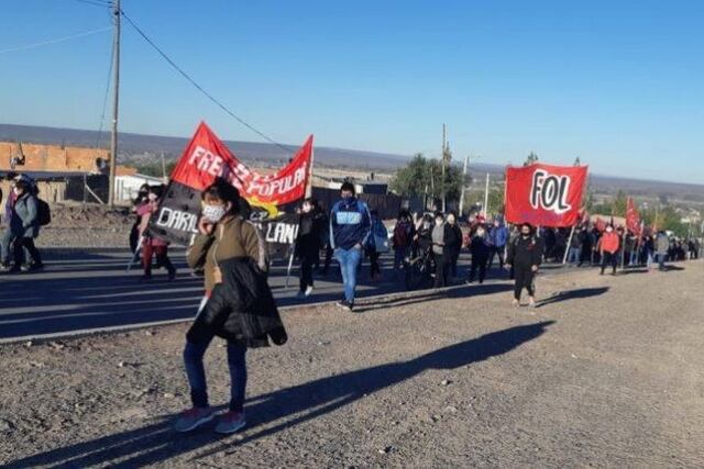 Organizaciones sociales realizan cortes en reclamo del incremento de la partida asistencial