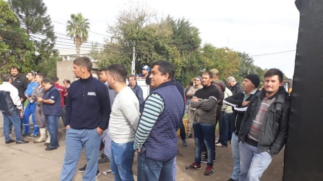 Conflicto en Electrolux: murió un delegado de la UOM (@despedidosdeel1)