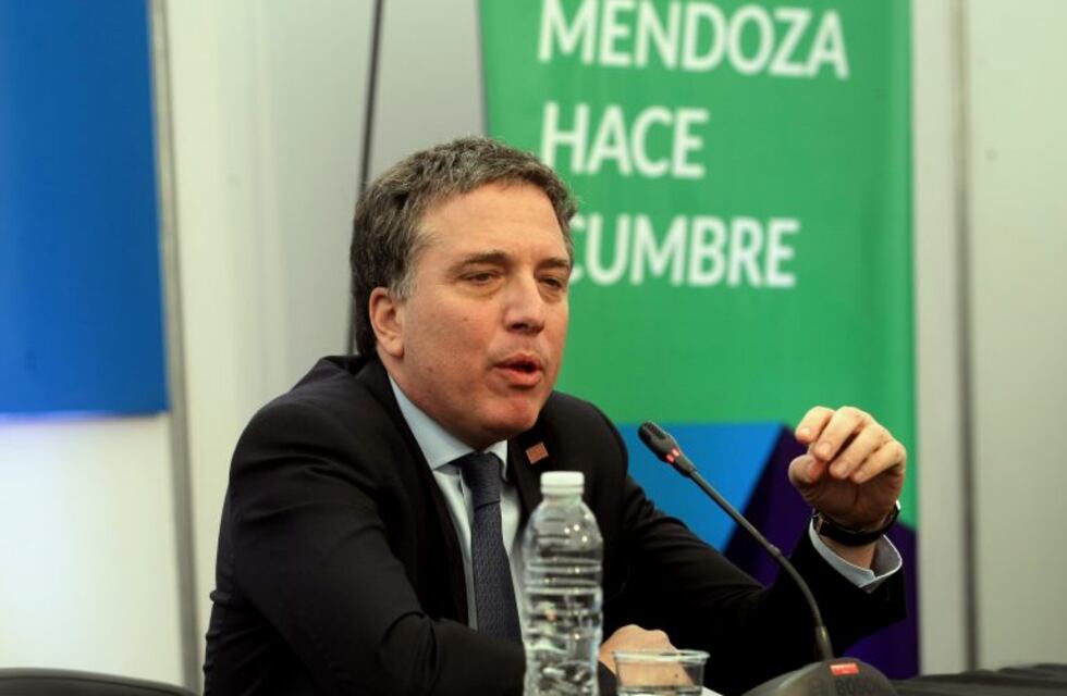 Dujovne le restó importancia a la suba del dólar: "Nuestro objetivo es la inflación"
