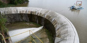 Defensa Civil monitorea el aumento del caudal de agua del Río Salí\u002E (Comunicación Gobierno Tucumán)