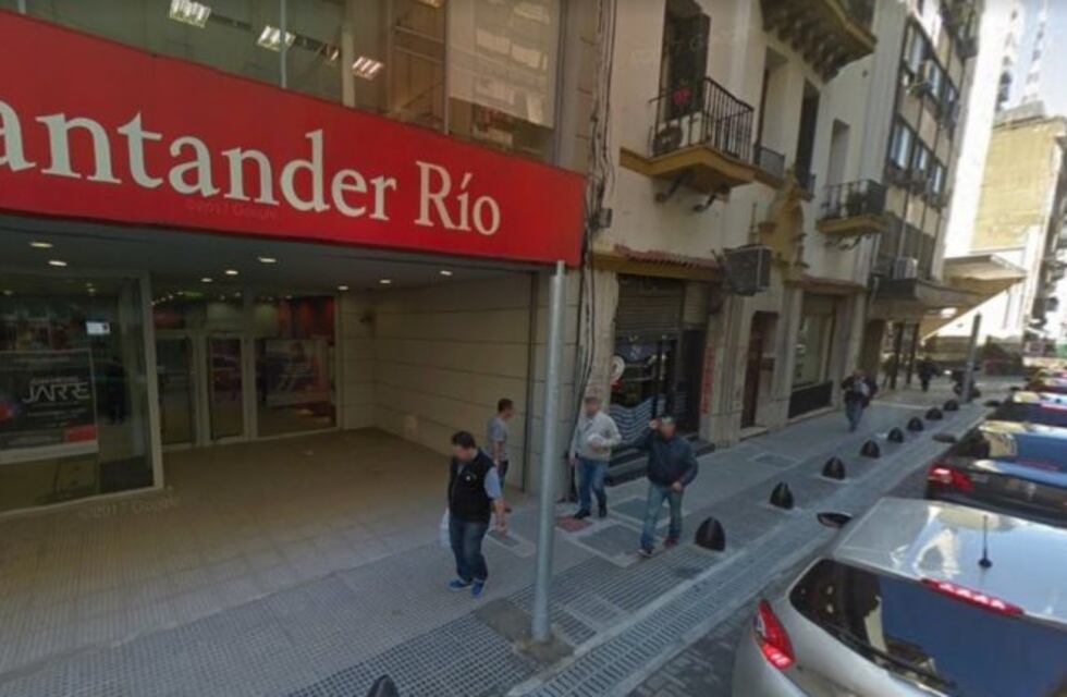 Amenazó a la cajera de un banco con una nota y se robó $1.500