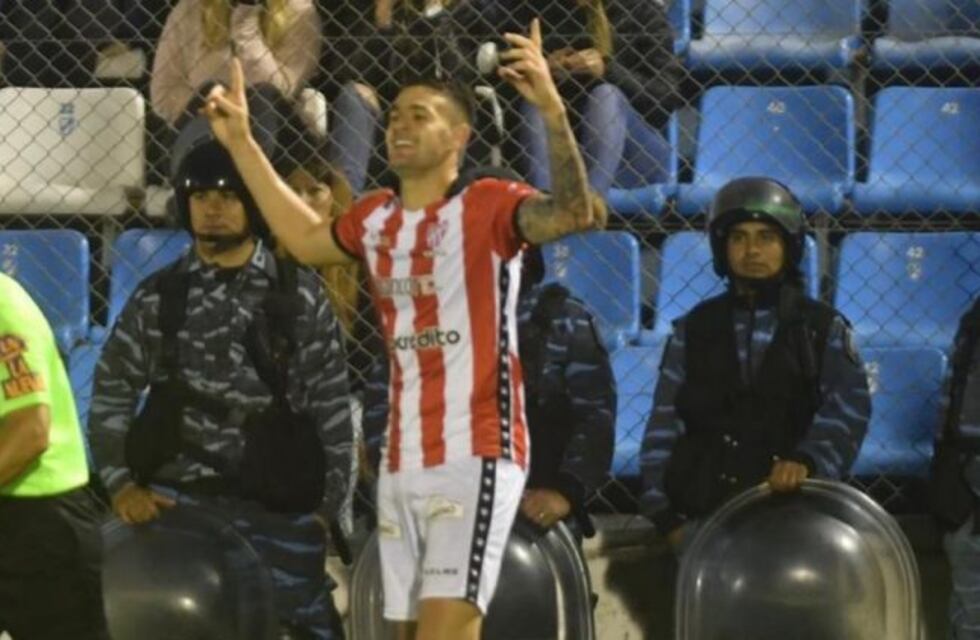 Qué goleador Vegetti: "No veo a otro equipo en el torneo que juegue como Instituto"